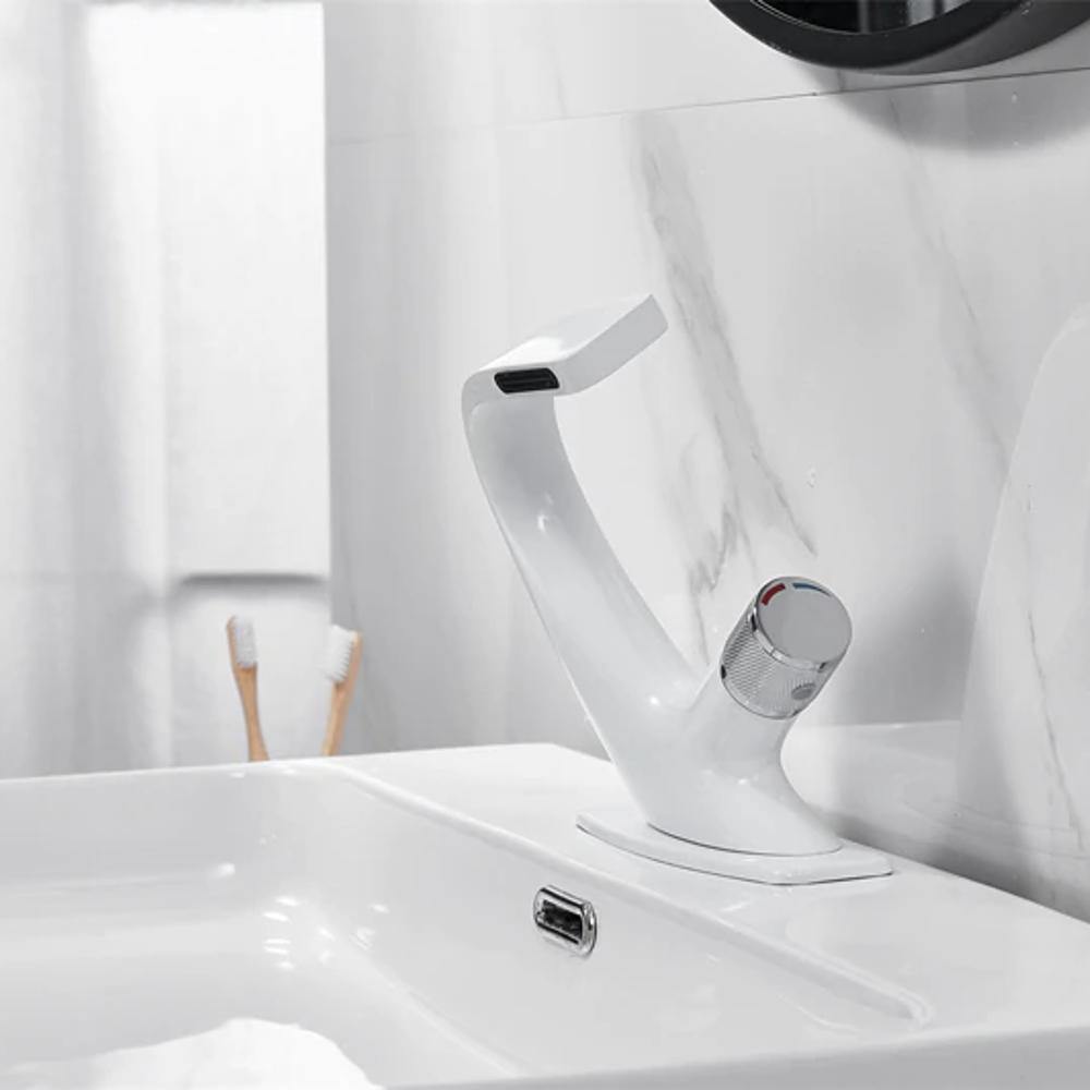 Austin-Bathroom-Sink-Faucet-7.jpg