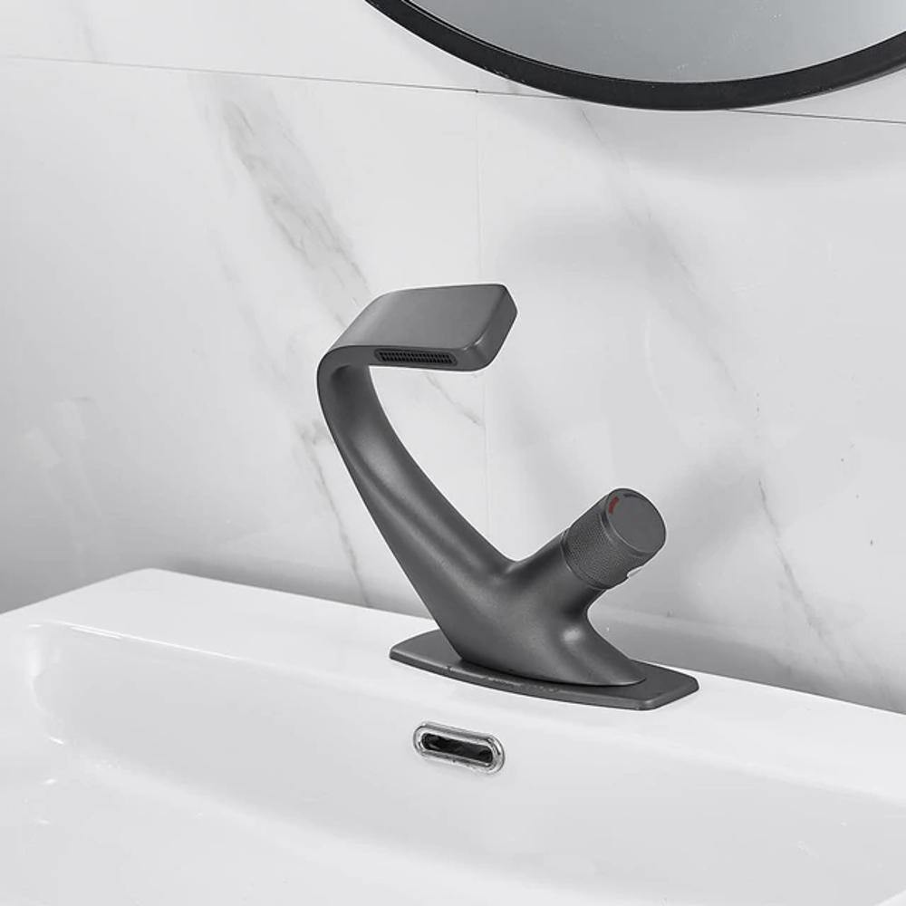 Austin-Bathroom-Sink-Faucet-8.jpg